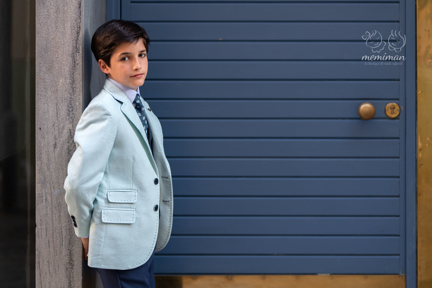 10-04069 American Chopped