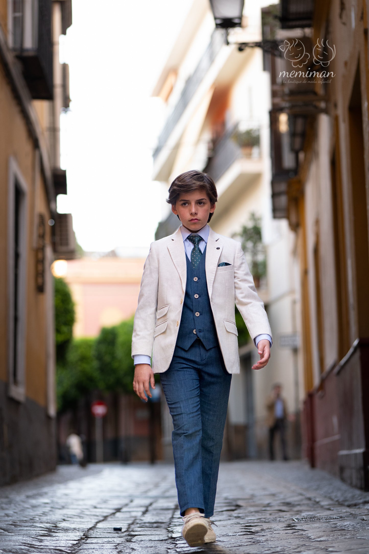 10-04097 Americana Lino