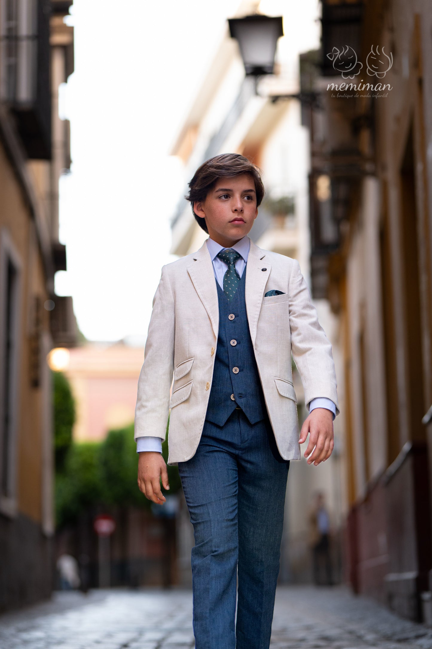 10-04097 Americana Lino