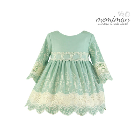 35-0226-V Vestido infantil bordado