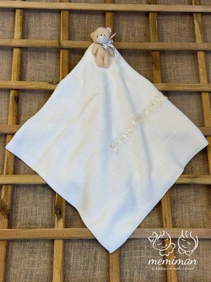 252-2022P Châle en dentelle pour bébé avec nœud 