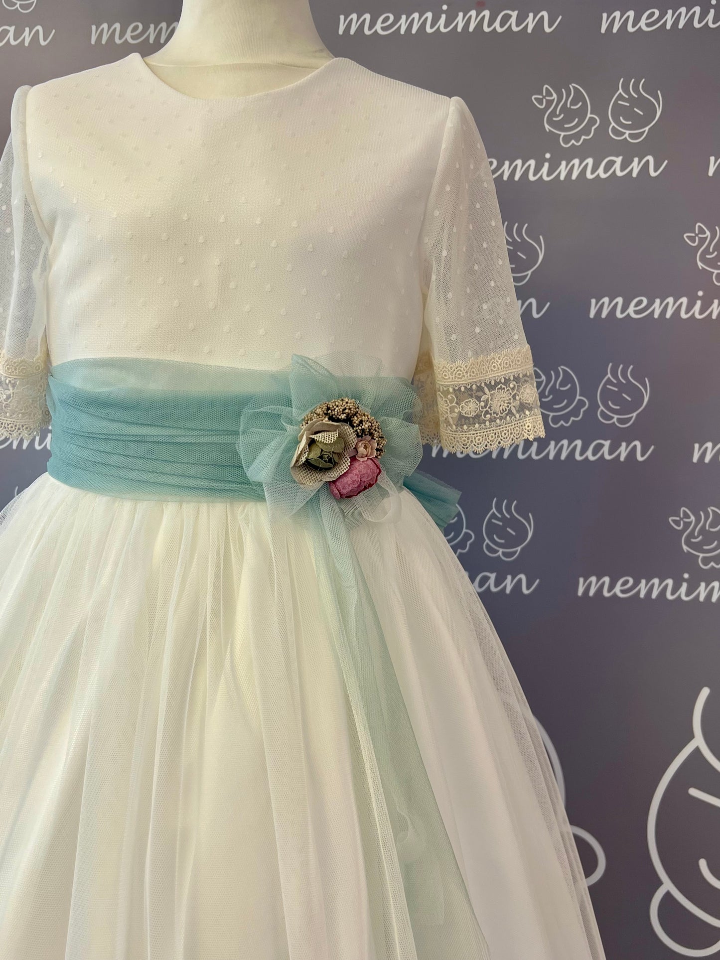 6502 Vestido Fantasía Tul