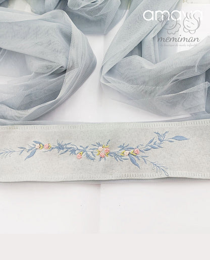 637044LZ Embroidered Bow