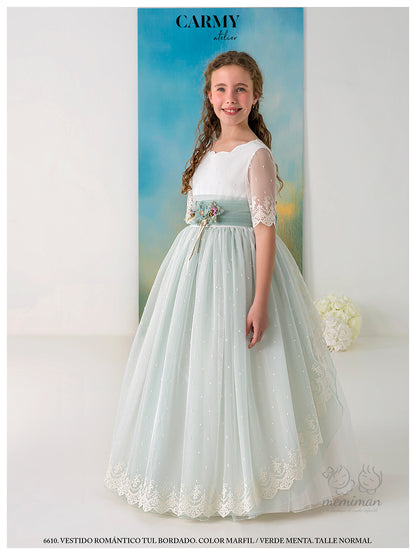 6610 Vestido Comunión Tul Bordado