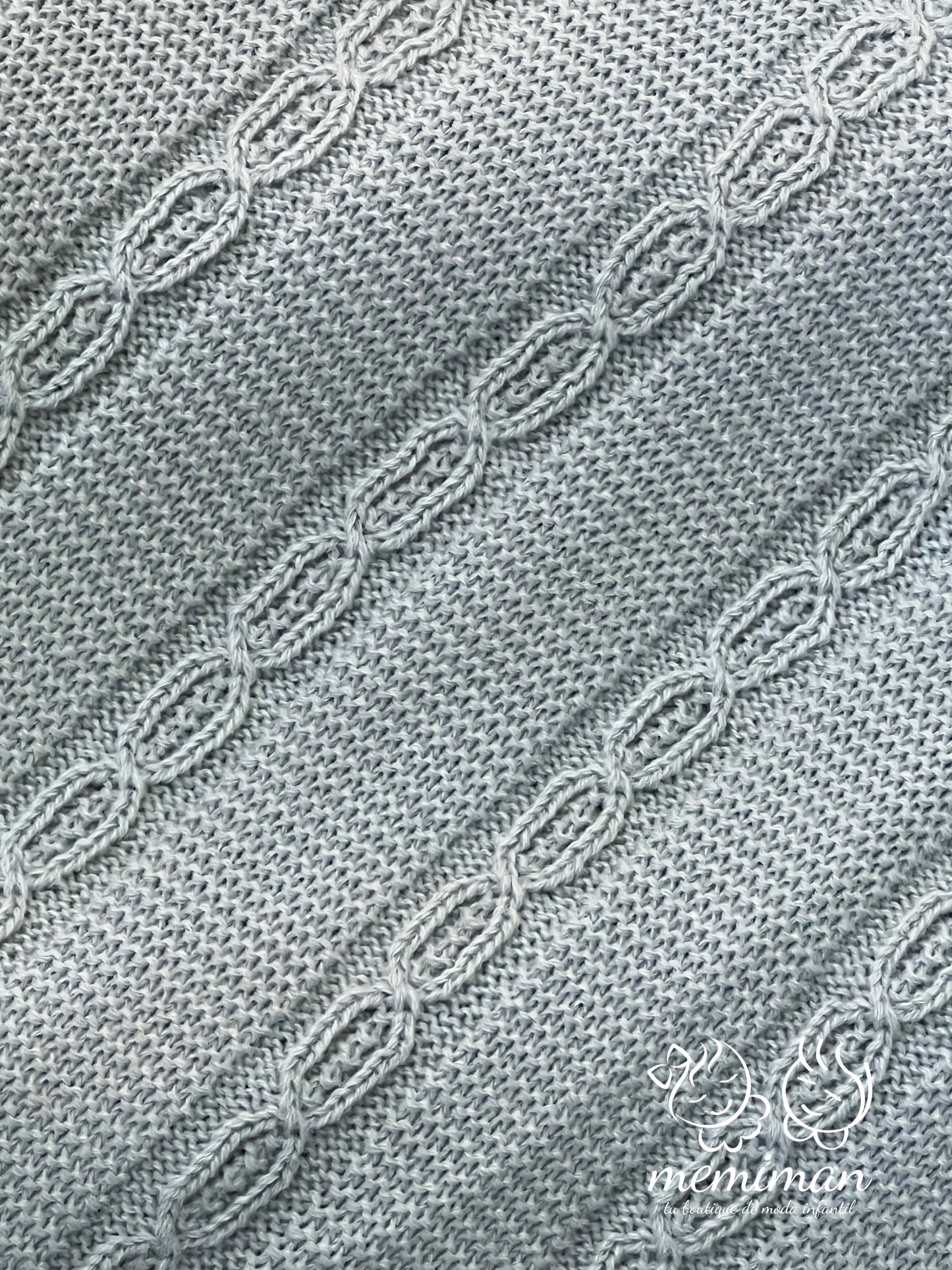 25750 Couverture tressée