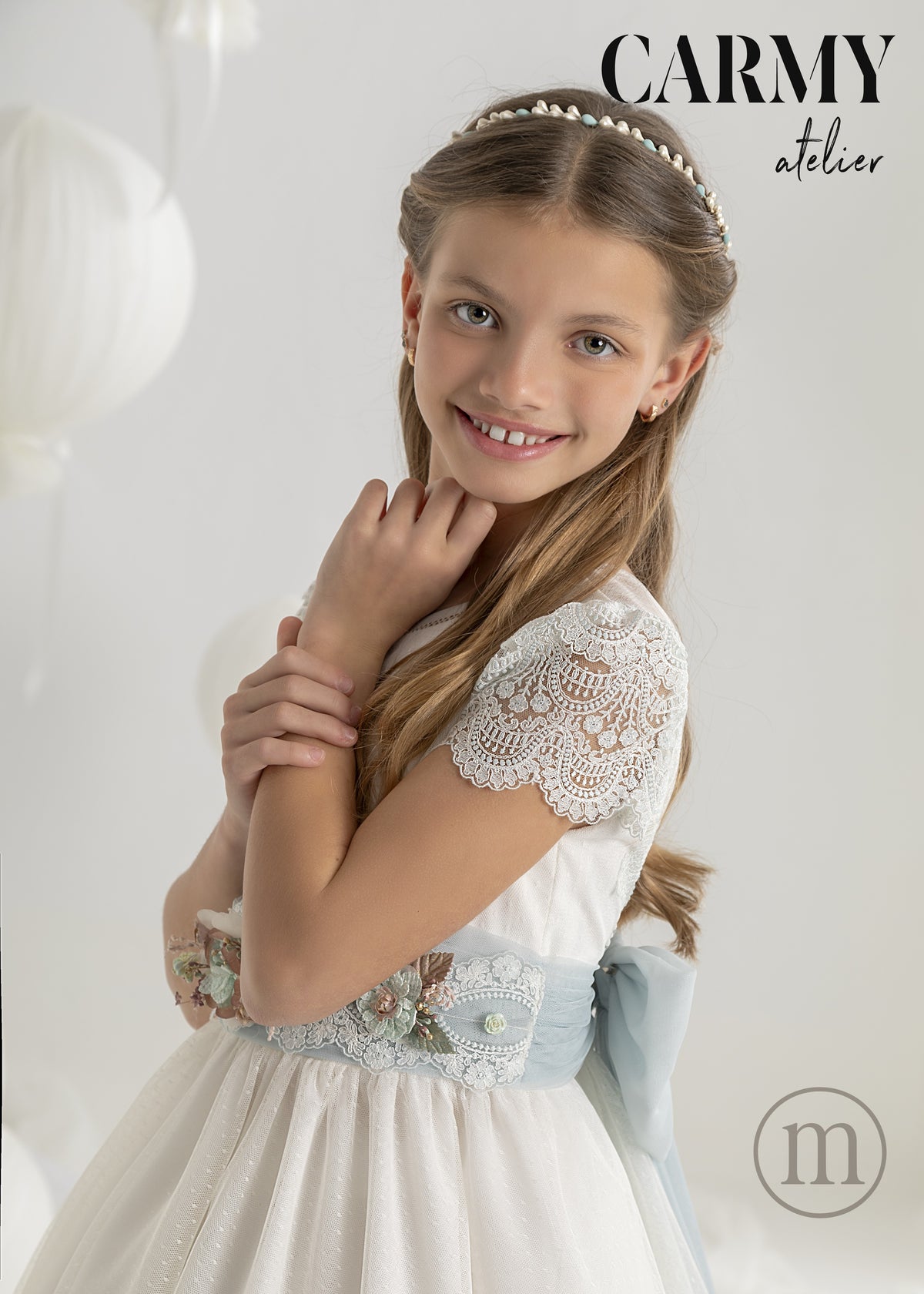 7203 Vestido Comunión Clásico Tul Topos