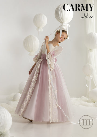 7609 Vestido Comunión Fantasía Escote Barco