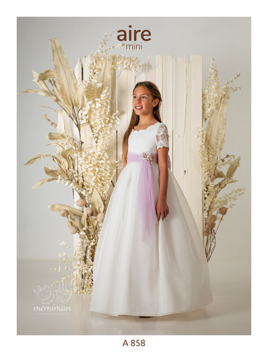 Robe de communion en organza rayé A858 