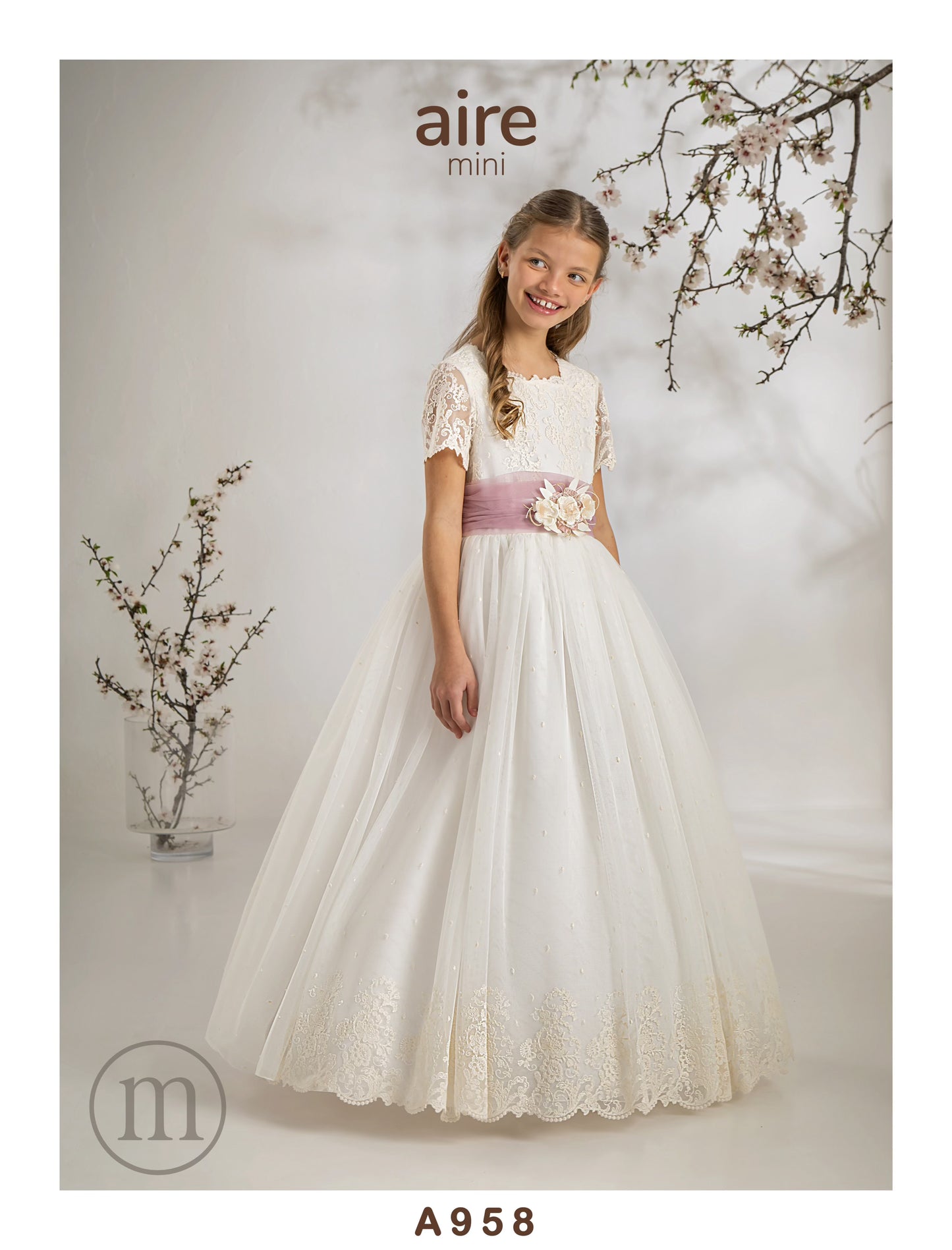 958 Vestido Comunión Romántico Tul Bordado
