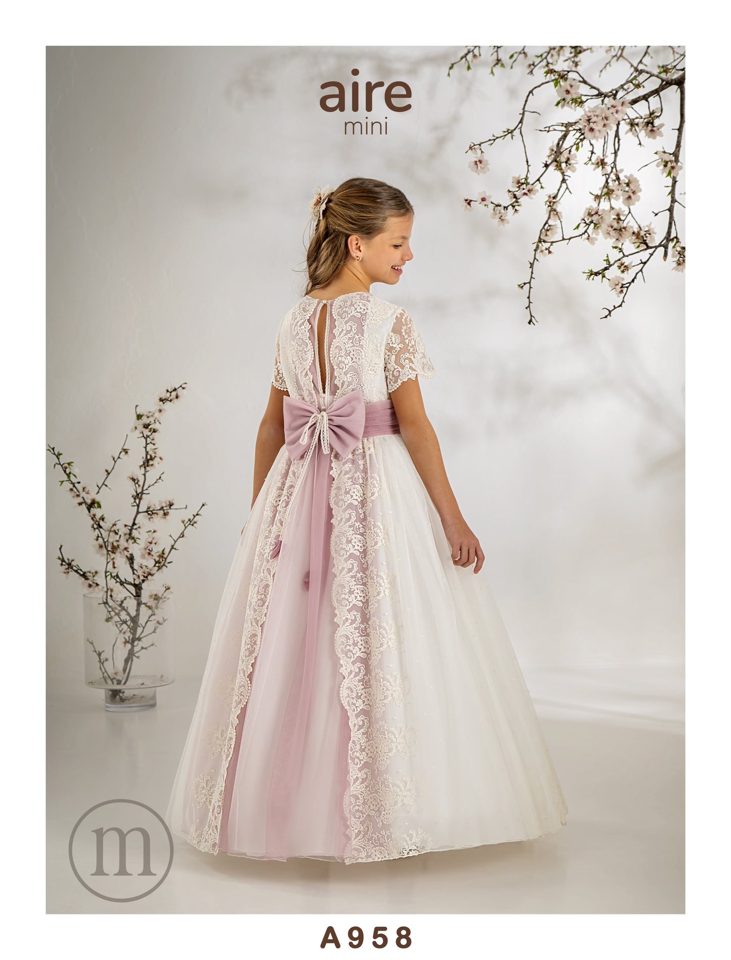 958 Vestido Comunión Romántico Tul Bordado