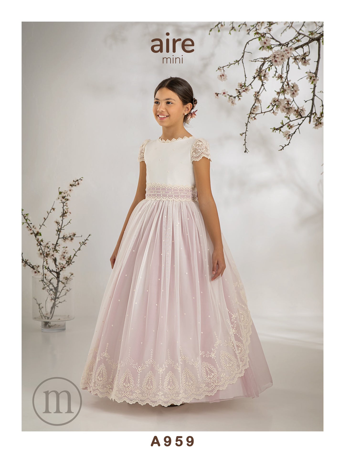 959 Vestido Comunión Romántico Tul Bordado