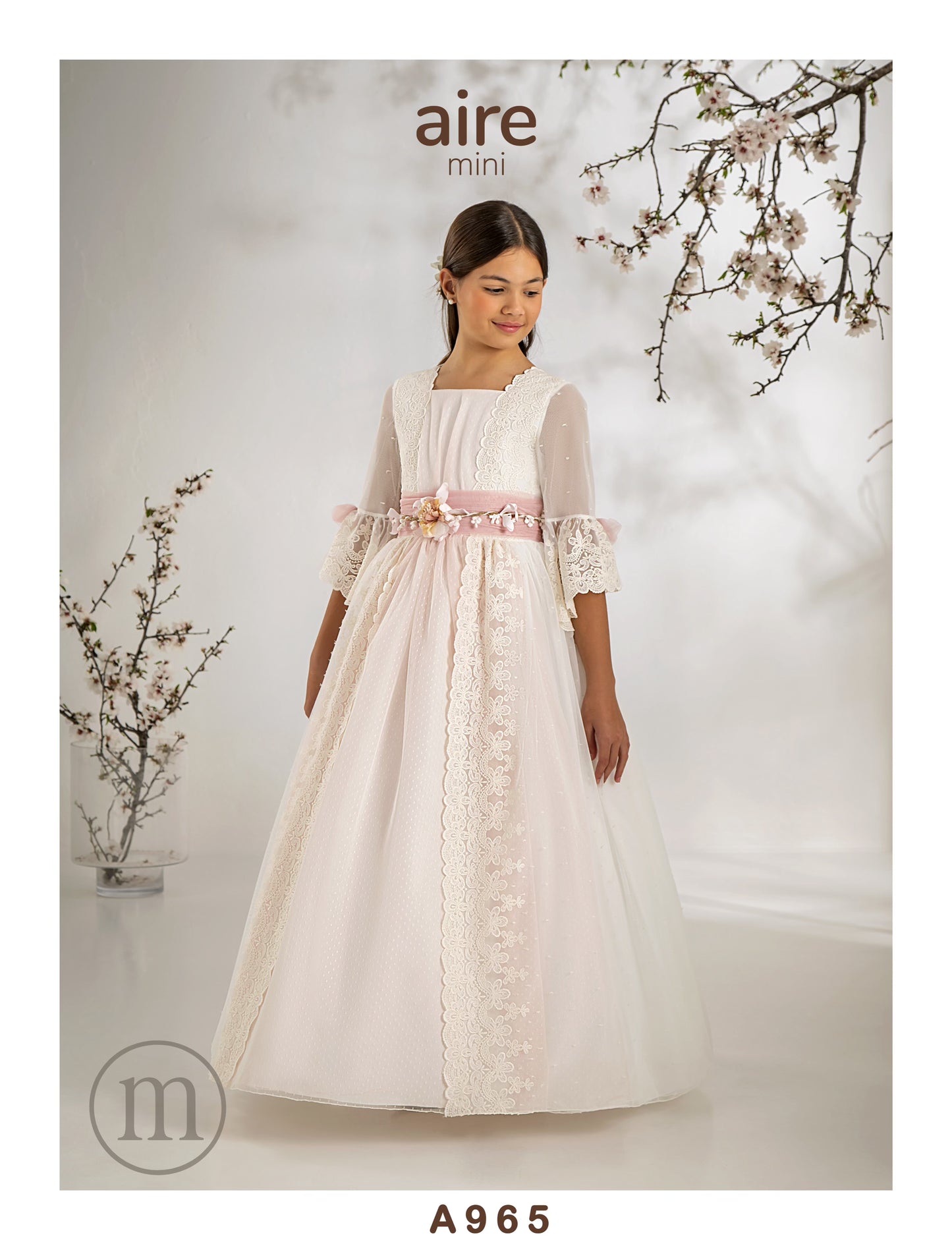 A965 Vestido Comunión Romántico Tul Bordado