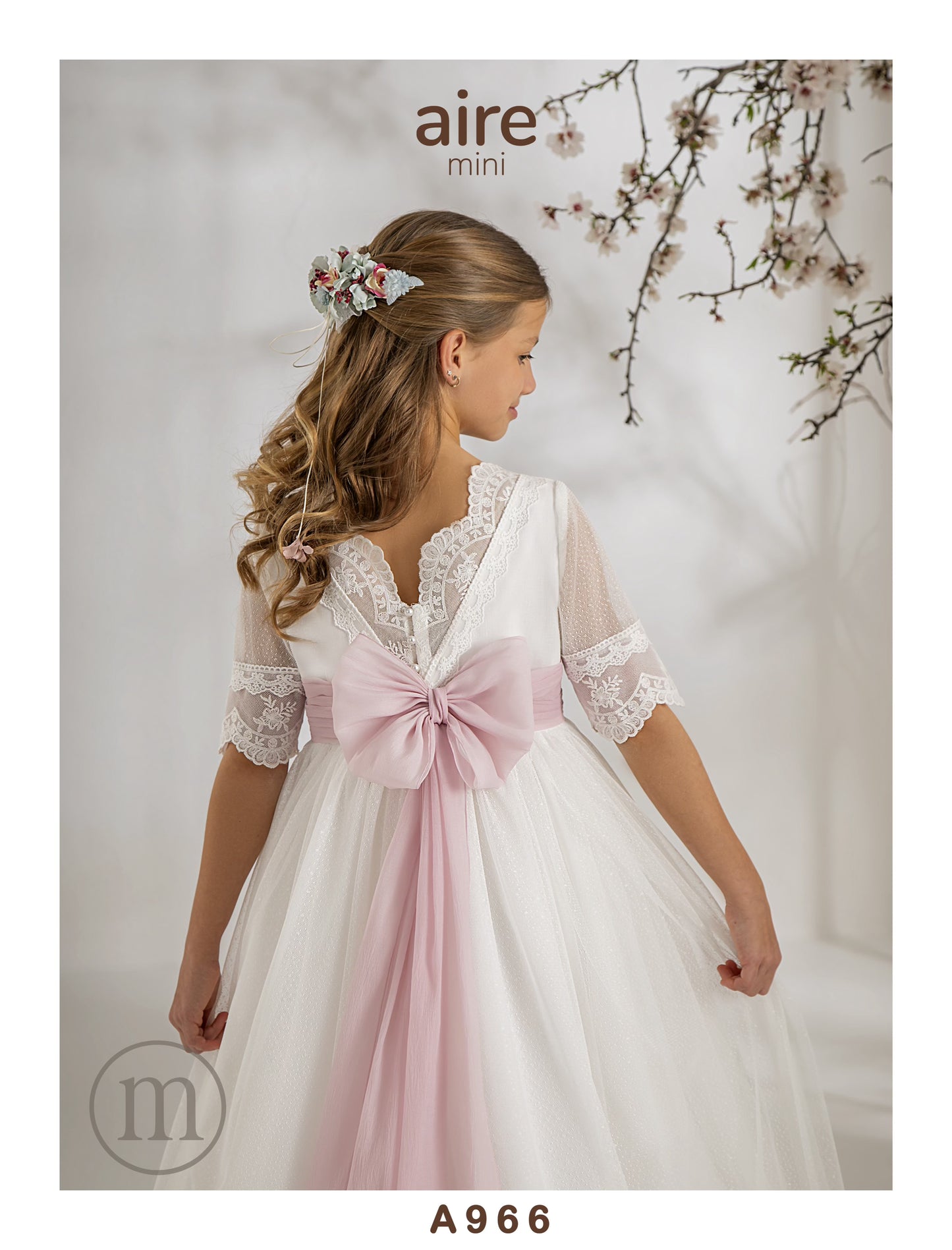 A966 Vestido Comunión Romántico Tul Topos/Organza