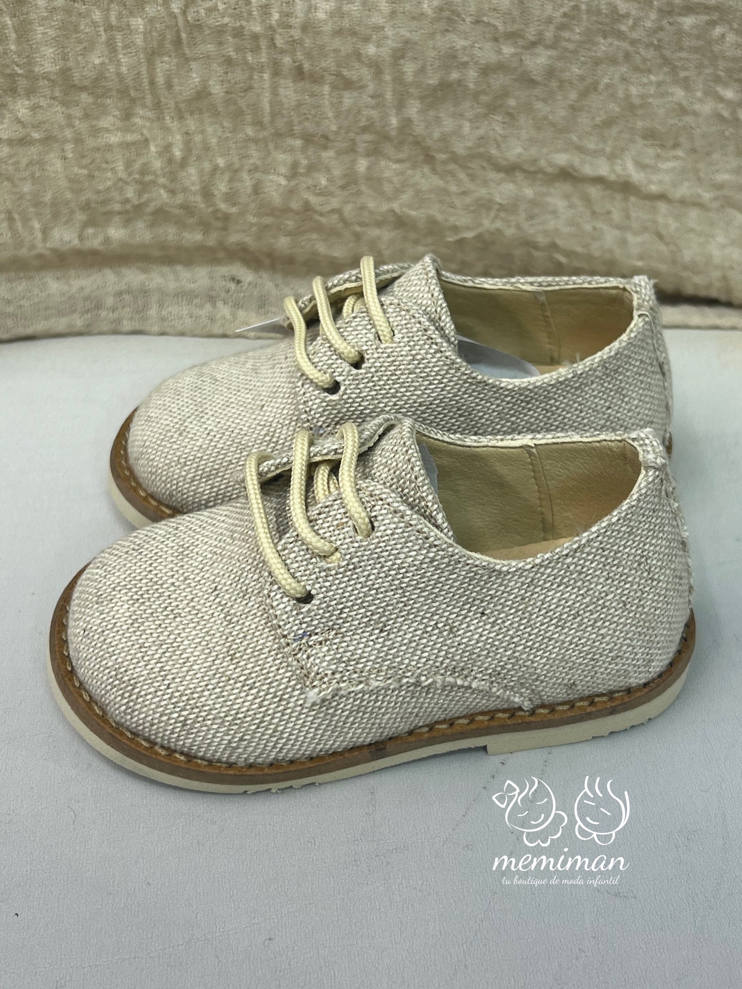 32417 Chaussure bébé en peluche