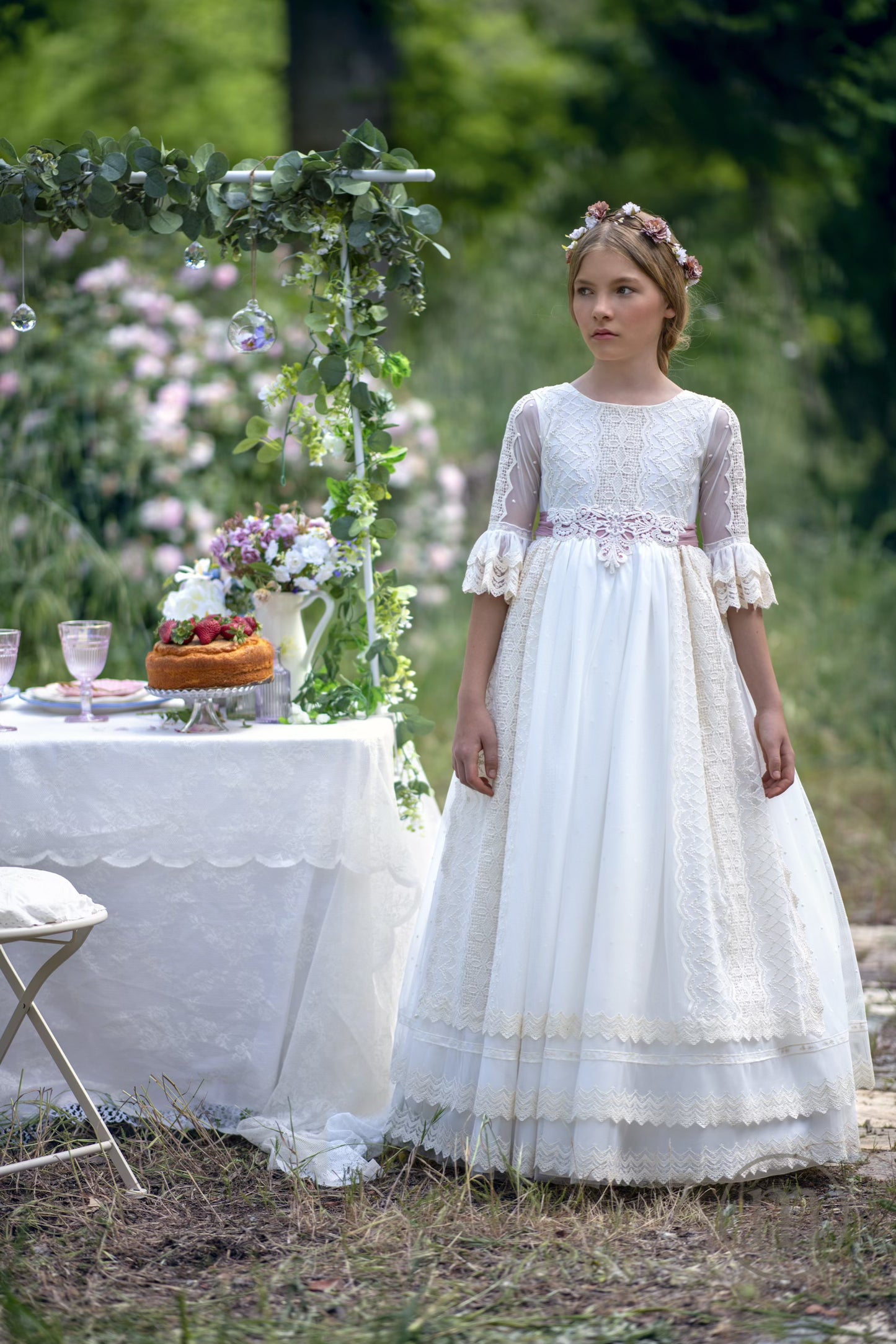 2704 ORQUÍDEA Vestido Comunión Tul Bordado
