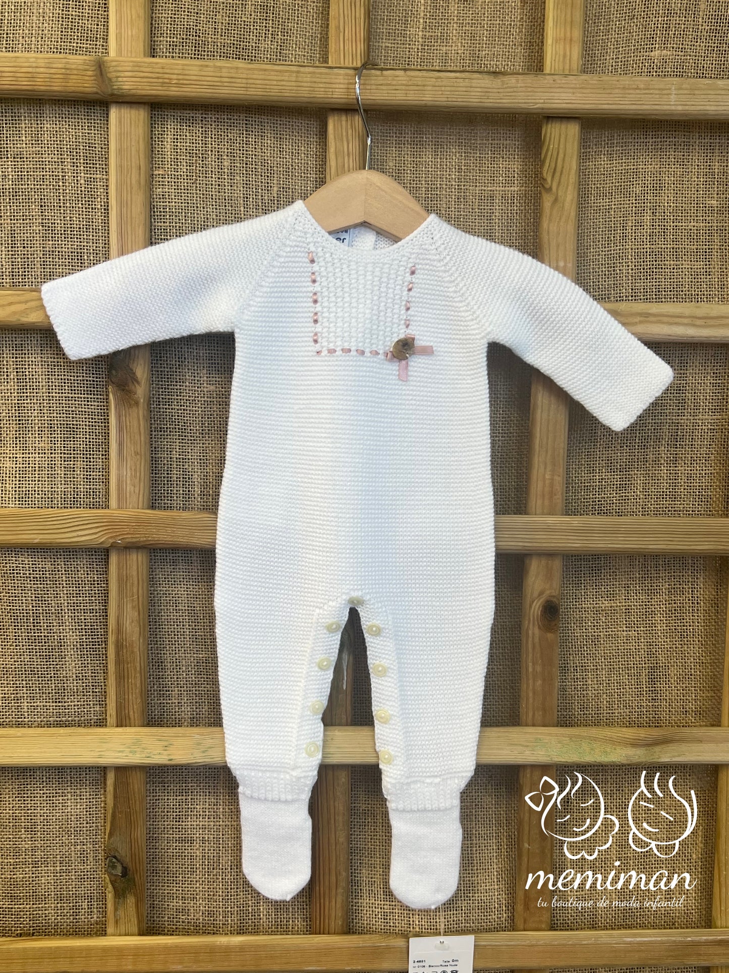 252-4601 Combinaison en tricot avec nœud en ruban 