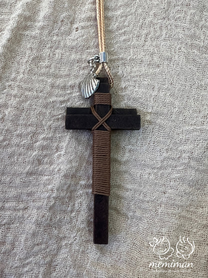 PÈLERIN 2 Croix de communion 