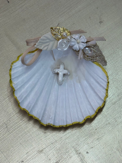 Baptism Shell with Golden Edge and Cross