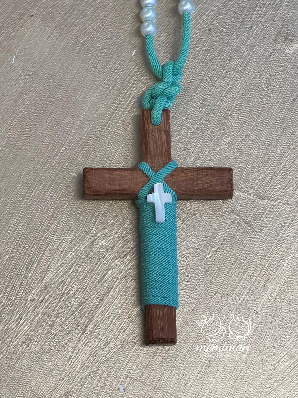 CATALINA Rosario Fille en bois