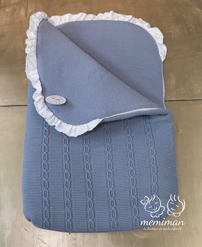 25749 Veste tricotée 