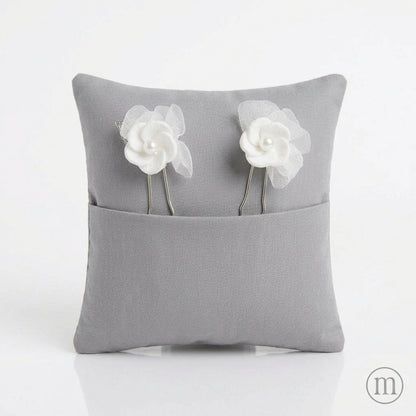 AGUJONES Flores Porcelana-Perla COM/CER
