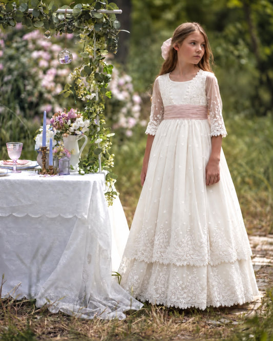 2707 HORTENSIA Vestido de Comunhão em Tule Bordado