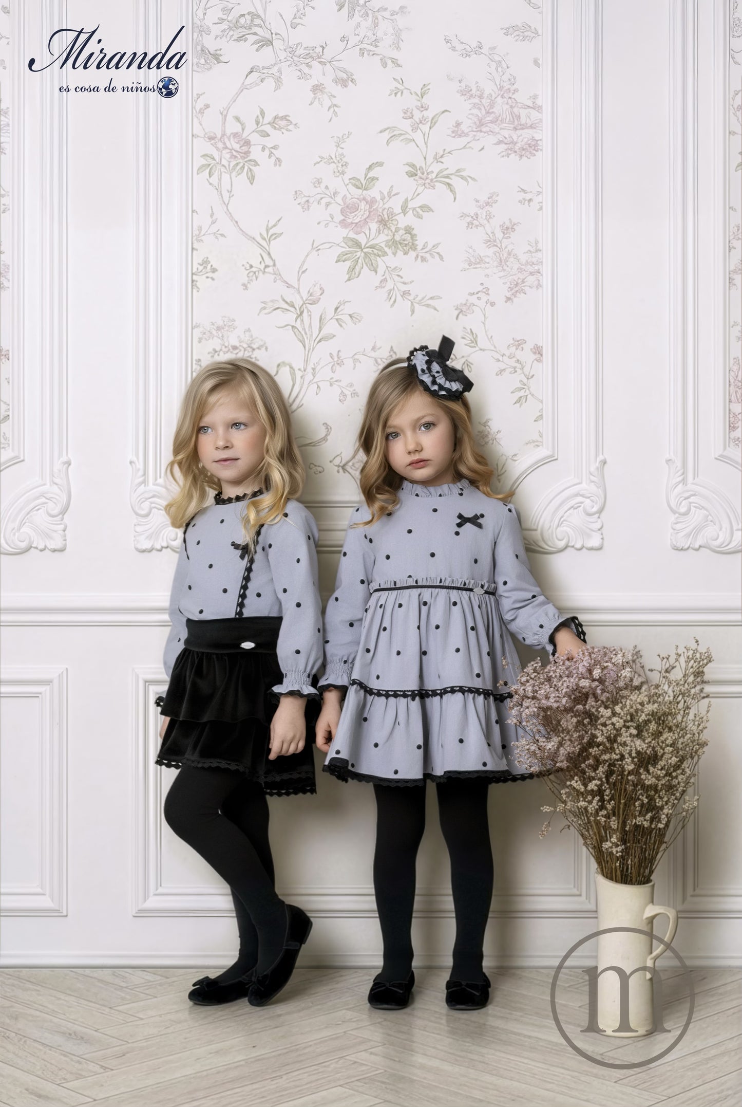40-0224-V Vestido Infantil Lunares