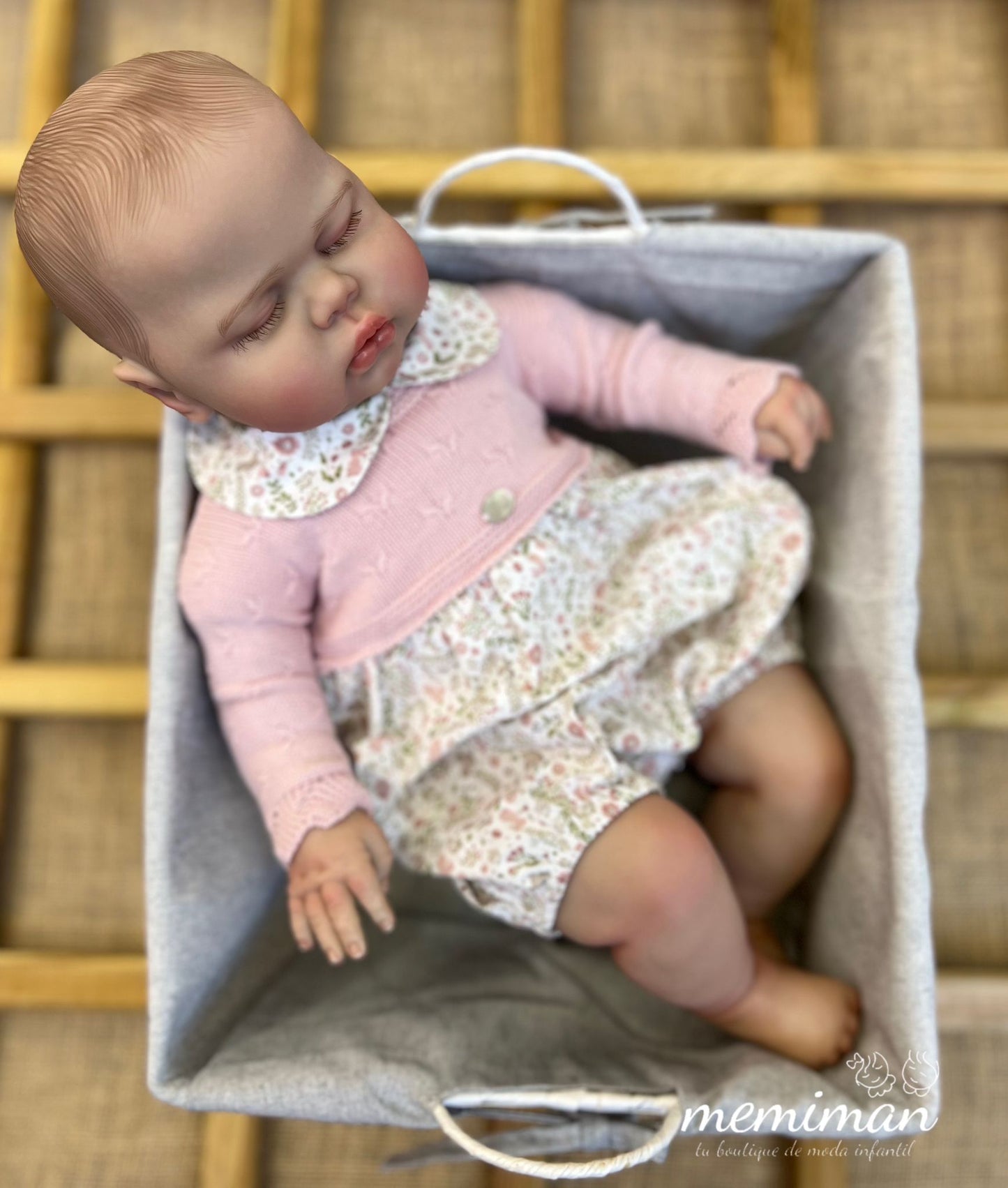 252-4597 Combinaison en tricot à motif écureuil 