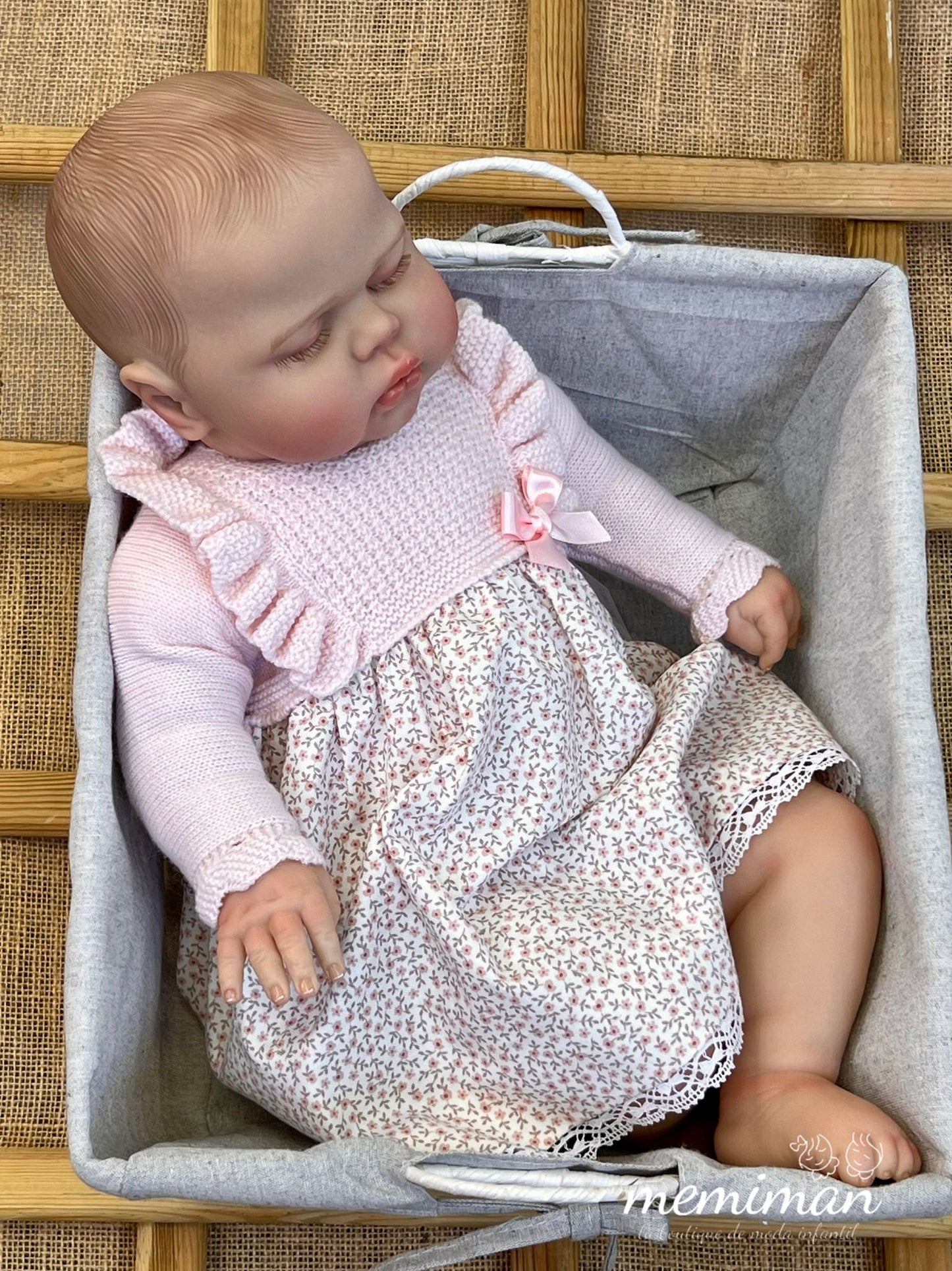 252-9023 Robe en tricot à petites fleurs 