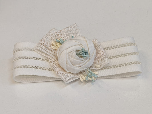 RT 20x07 Hemstitch headdress